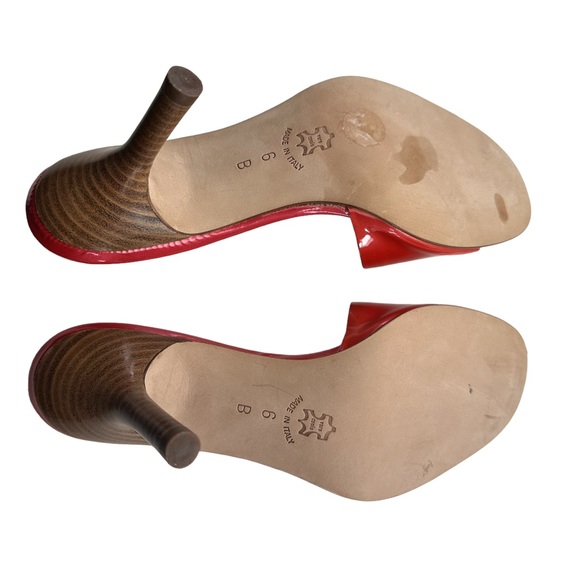 Isaac Mizrahi Red Slide Sandal - Picture 6 of 6
